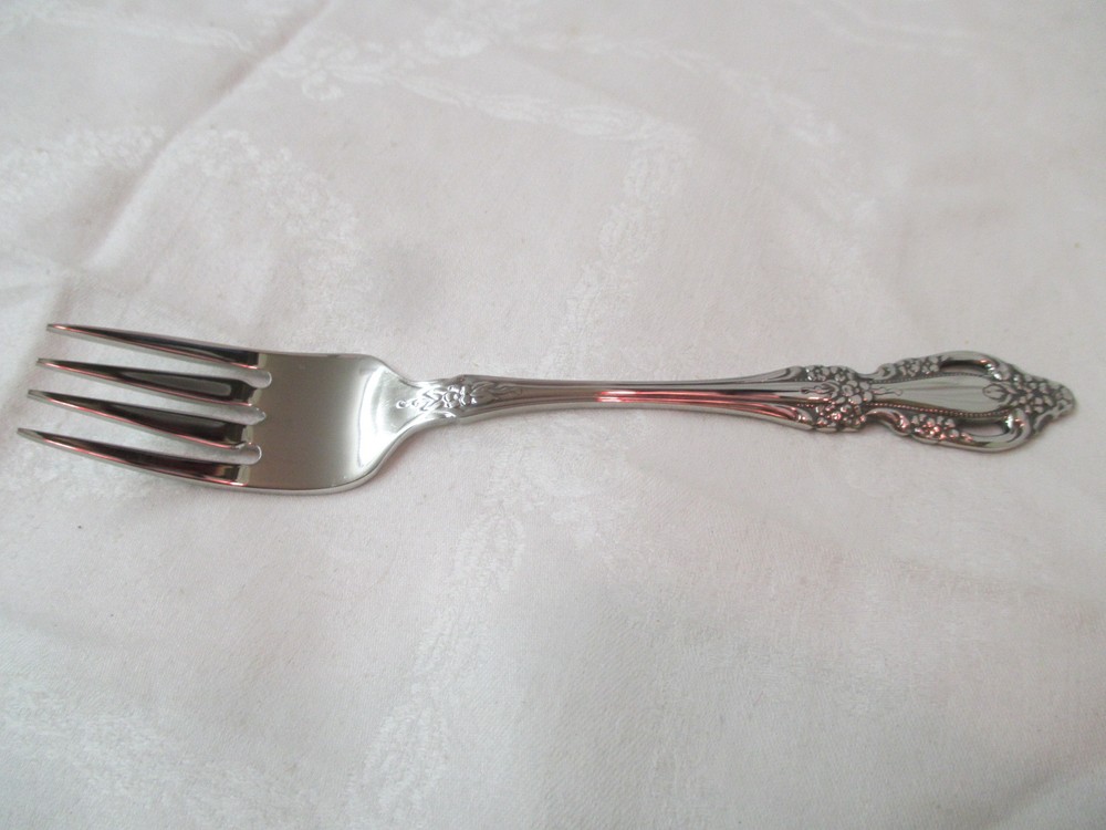 Vintage Oneida Distinction Deluxe HH stainless Salad Fork Raphael