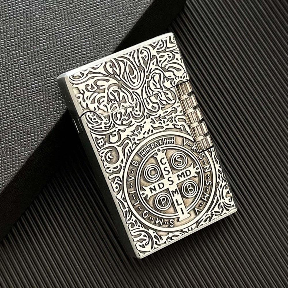 Dragon Relief Design, Side Wheel Frosted Lighter, refillable Butane, Black