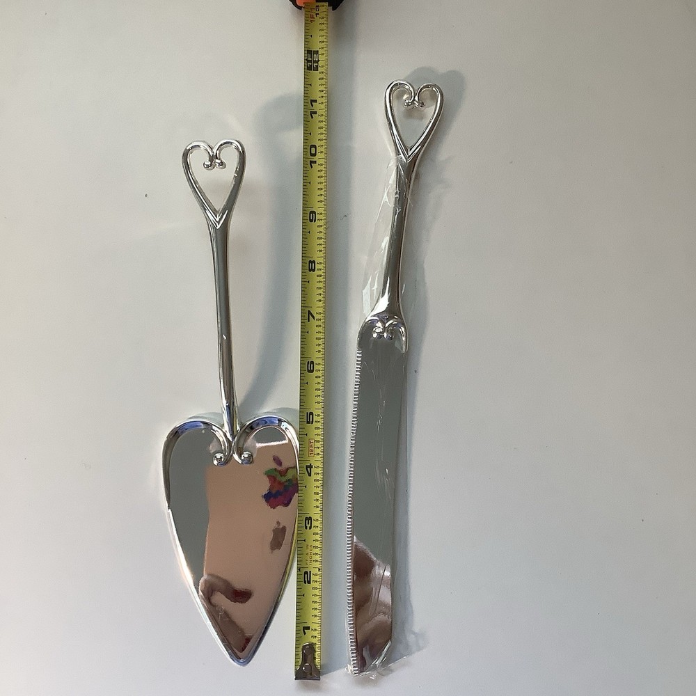Celebrate It Silver Heart Wedding Cake Knife And Server Set