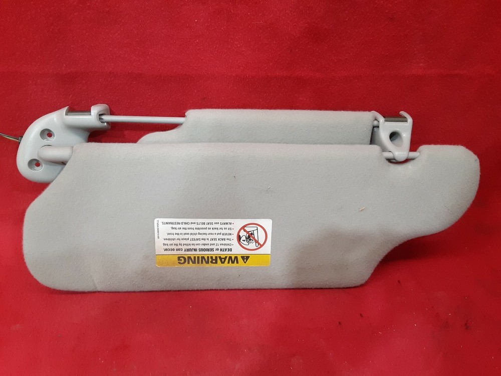 2000 2001 2002 2003 2004 2005 Mercury Sable Light Grey PASSENGER Sun Visor