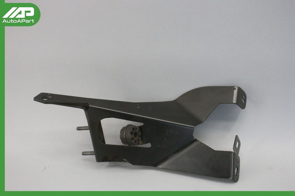 ✅ 07-11 BMW E87 E90 E91 E92 335d Bracket Power Steering Oil Carrier 6774767 OEM