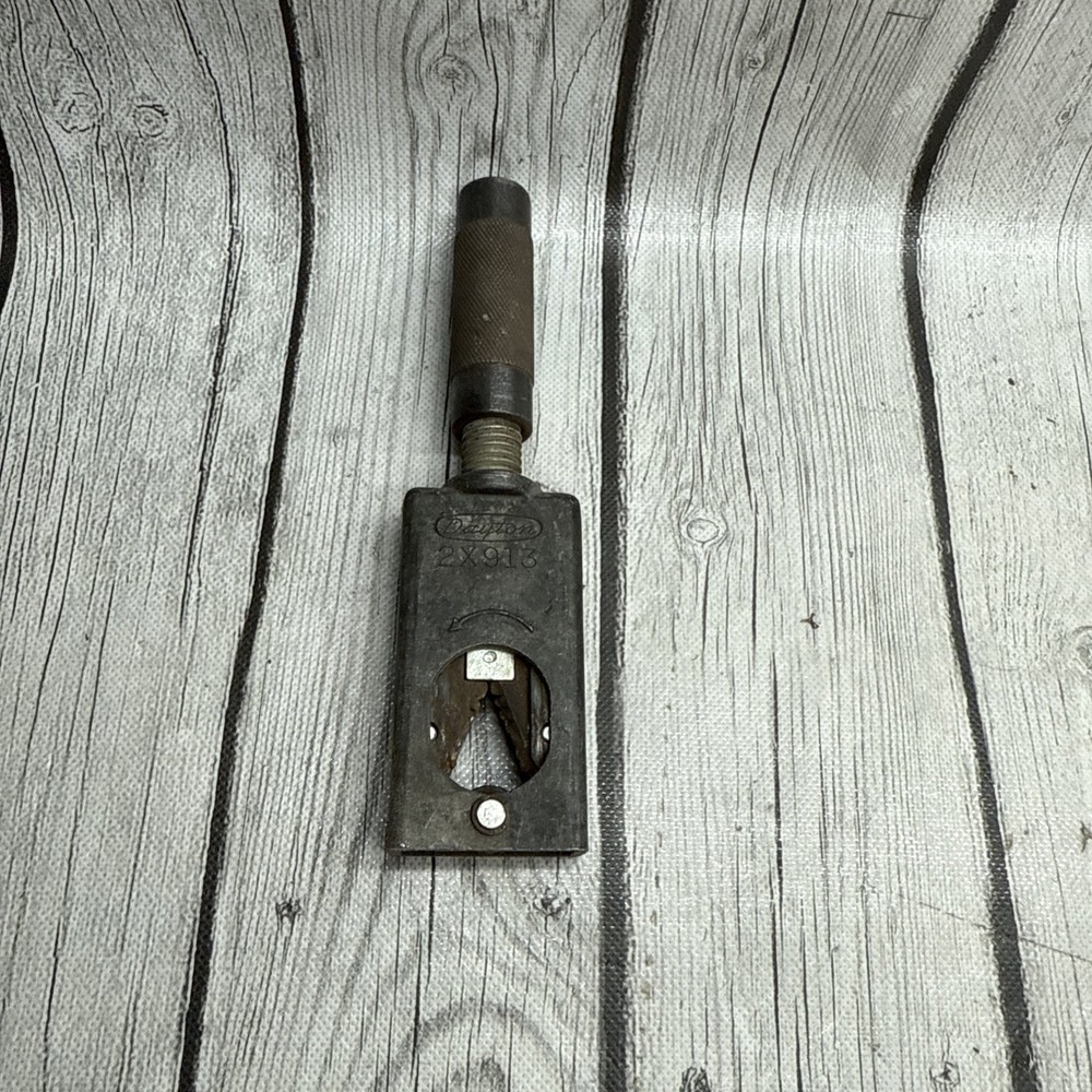 Dayton 2X913 Thread Restorer Tool