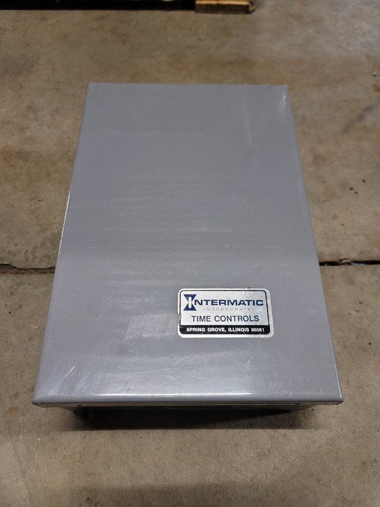 Intermatic T7801b Electromechanical Timer, 7 Day, 4 Poles AS-IS Untested