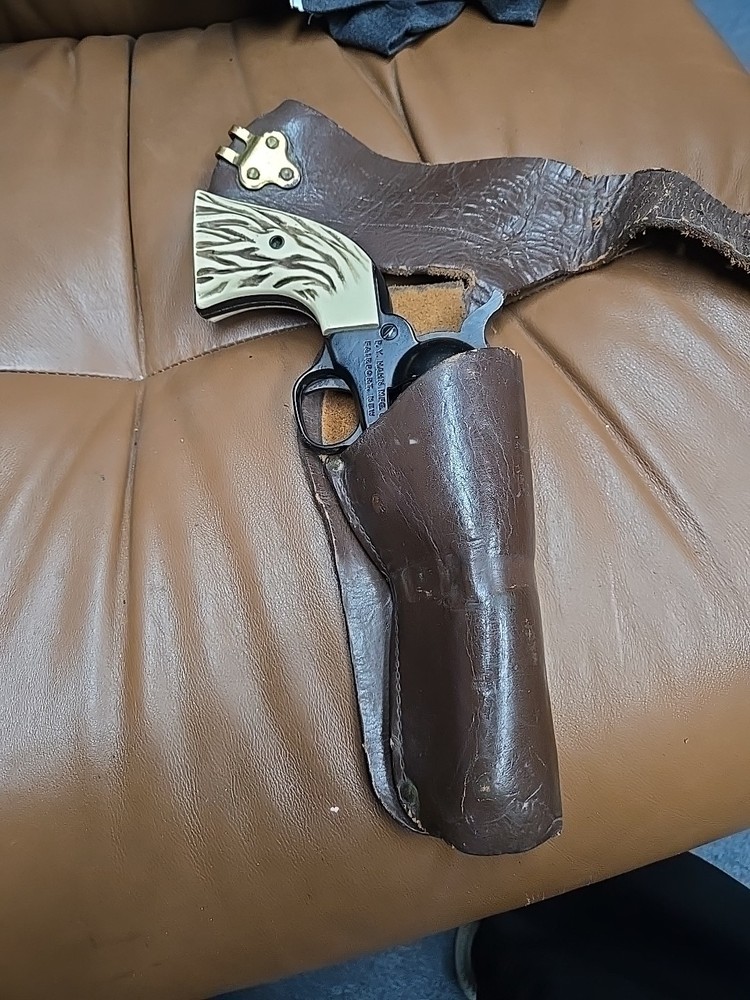 Vintage Hahn 45 Single Action CO2 BB Pistol