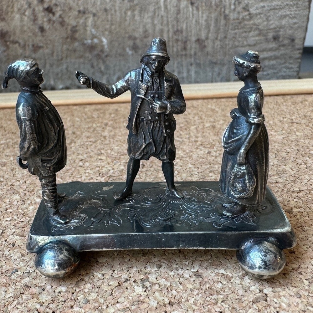 Museum quality German solid silver figurine, early 19th Century, "Matchmaker"