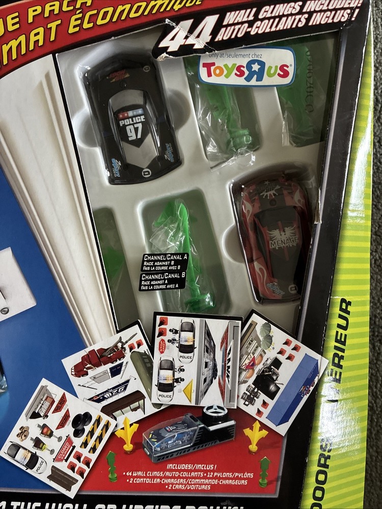Air Hogs Zero Gravity Urban Chase Set