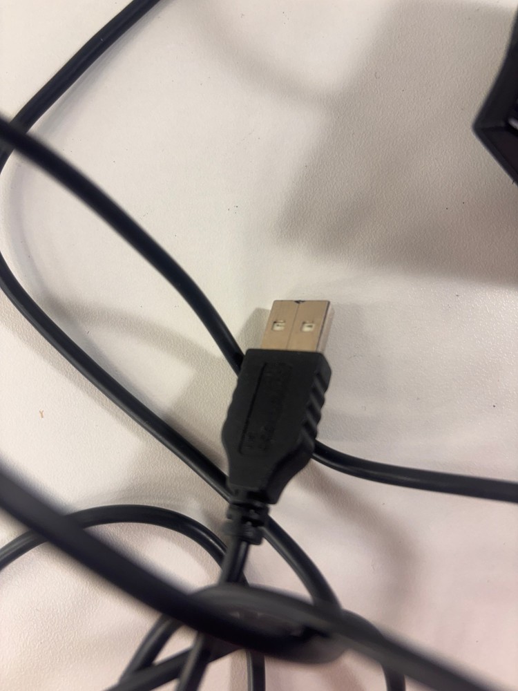 Logitech - C-BT44 - 810-000908 Wireless USB Receiver Only