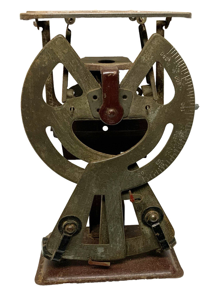 Old Bilateral Weighing Scale