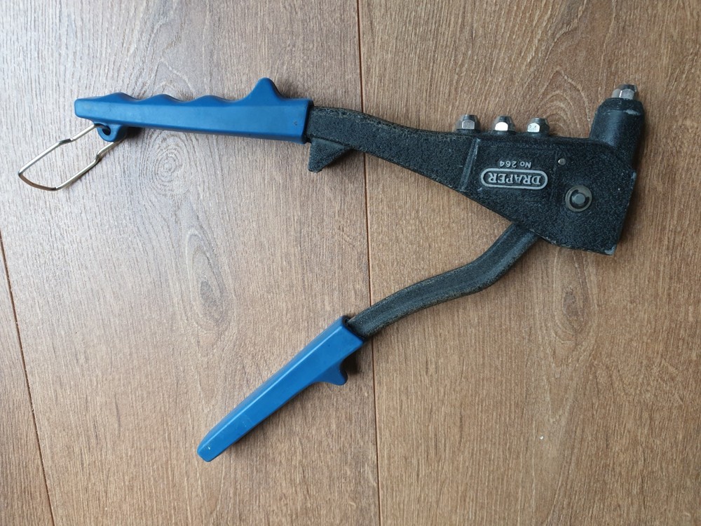 Draper No264 Hand Riveter.
