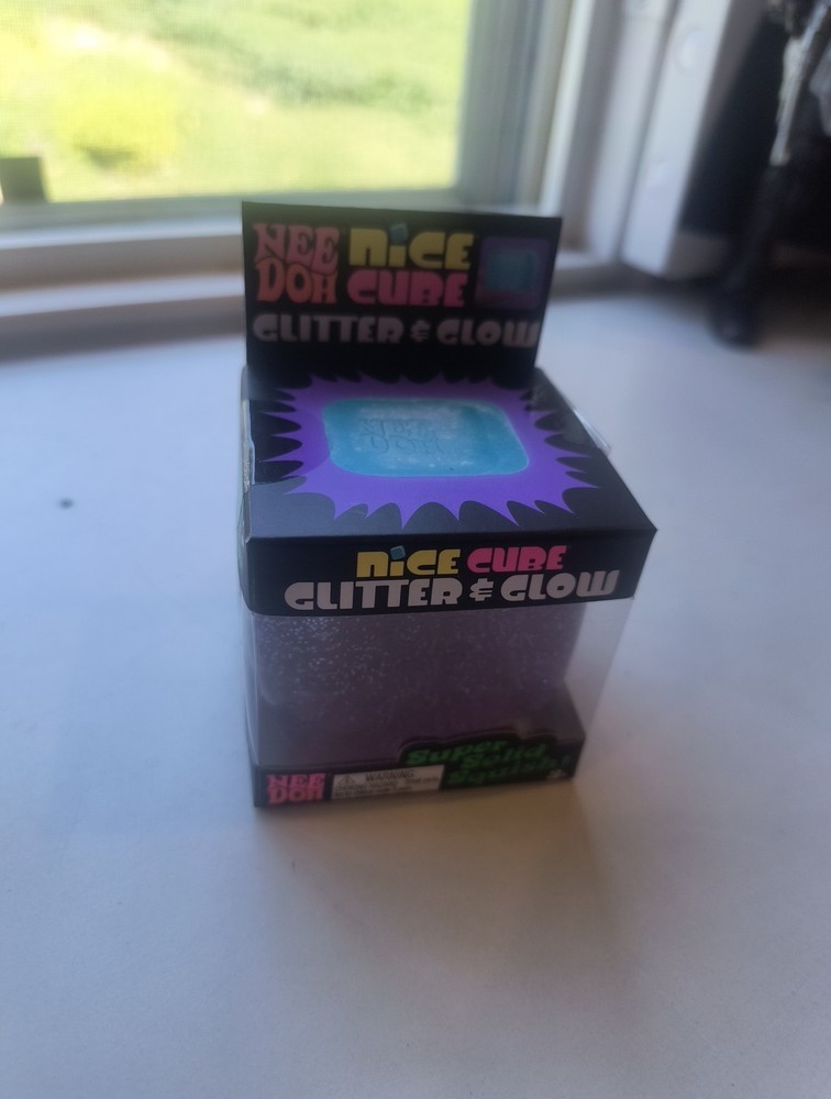 Needoh Nice Cube Glitter & Glow - Purple