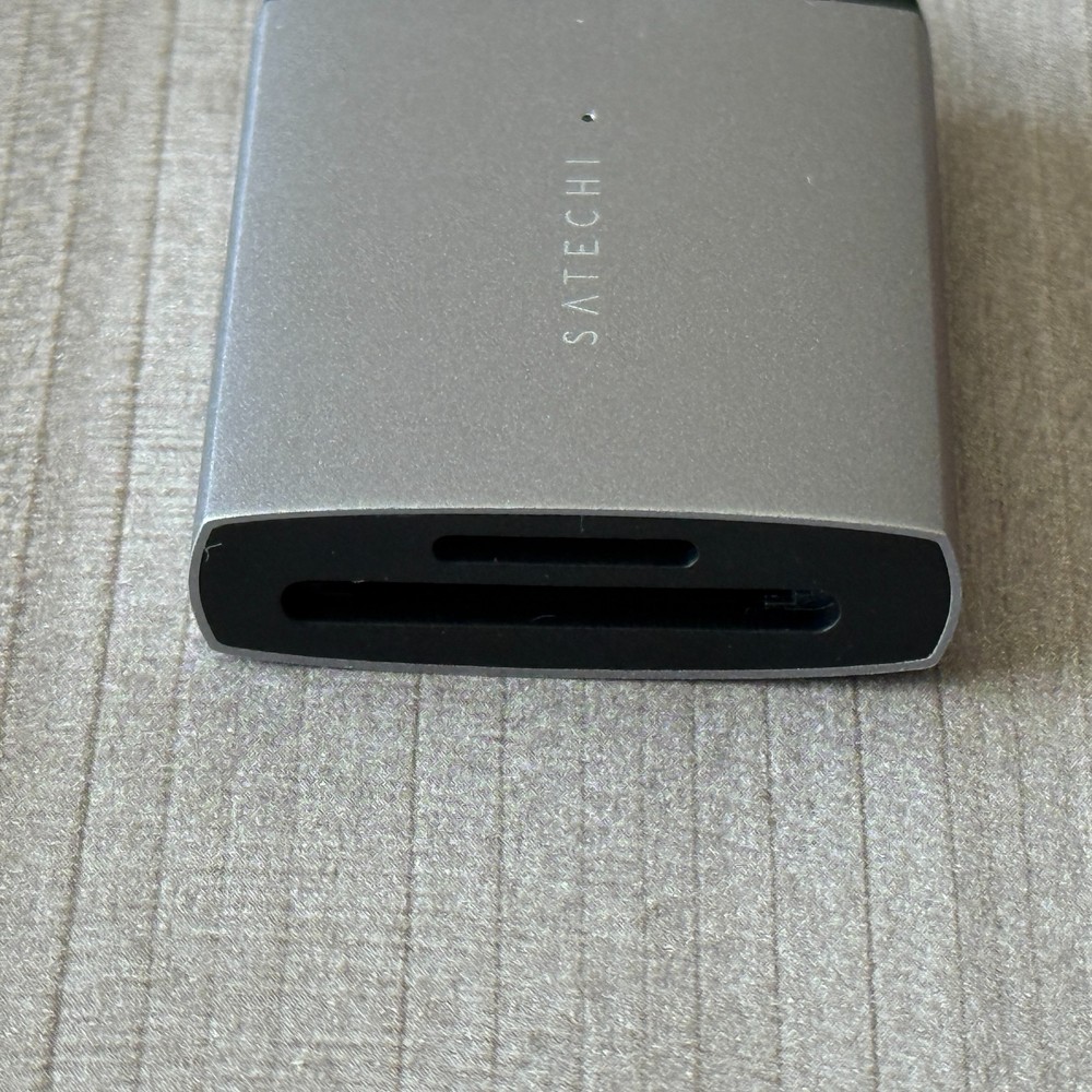 Satechi USB-C SD & Micro SD Memory Card Reader