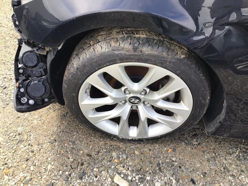 Engine ECM Electronic Control Module 3.8L Automatic Fits 13-16 GENESIS 2828551