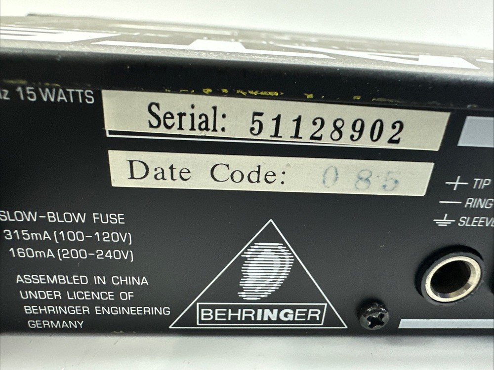 Behringer Intelligate XR2000 2-Ch Interactive Class-A Expander Gate Ducker