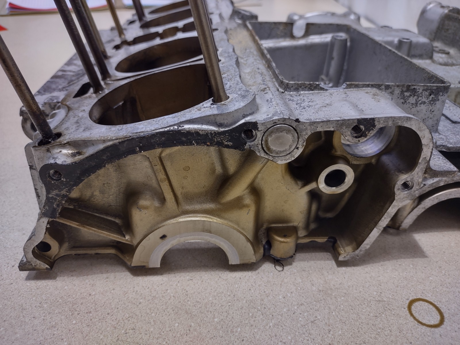 1974 Honda CB 750 CB750 Upper Engine Case Crankcase #325.2-80