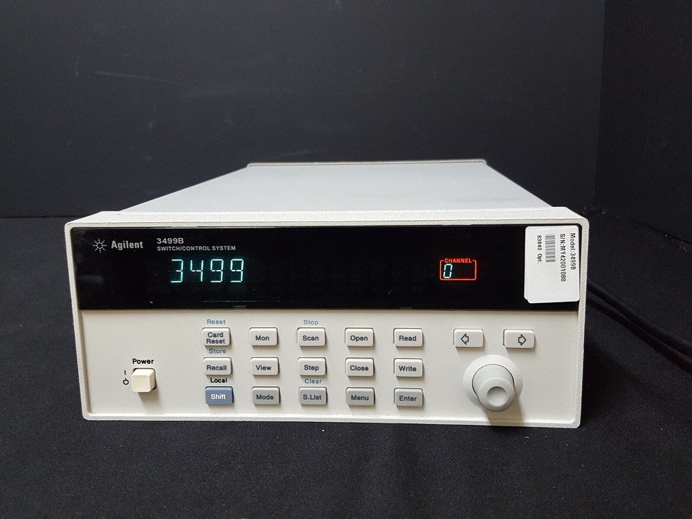 Agilent 3499B: Switch / Control System Main Frame, Module N2268A x 2 (1080)