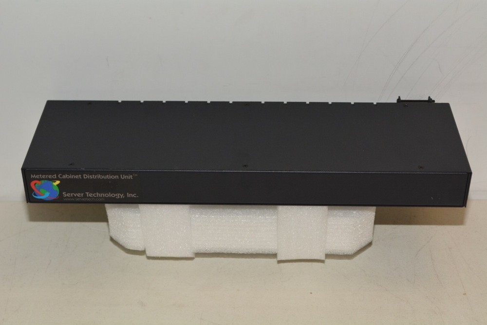 Server Technology C-10H1-C20M Sentry Metered Cabinet Distribution Unit