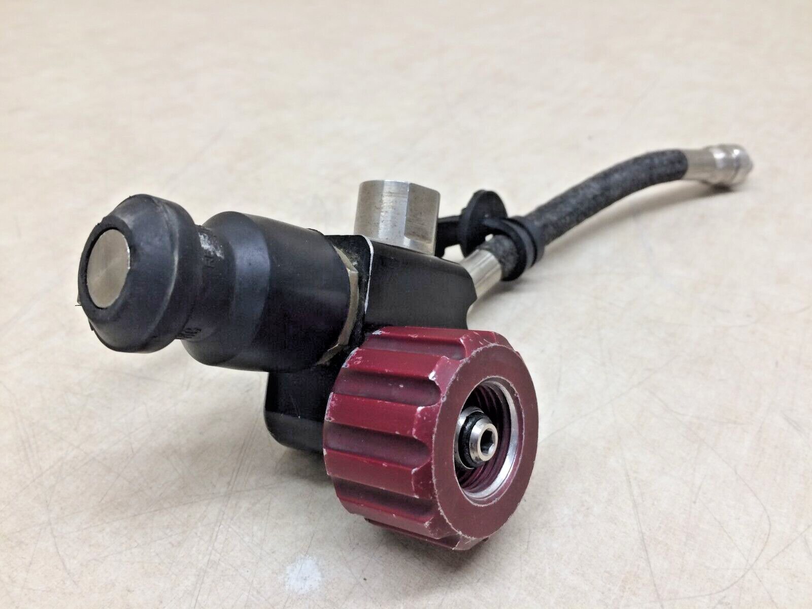 ISI Viking DXL SCBA Air Tank Regulator Connection Avon Protection CBRN Safety