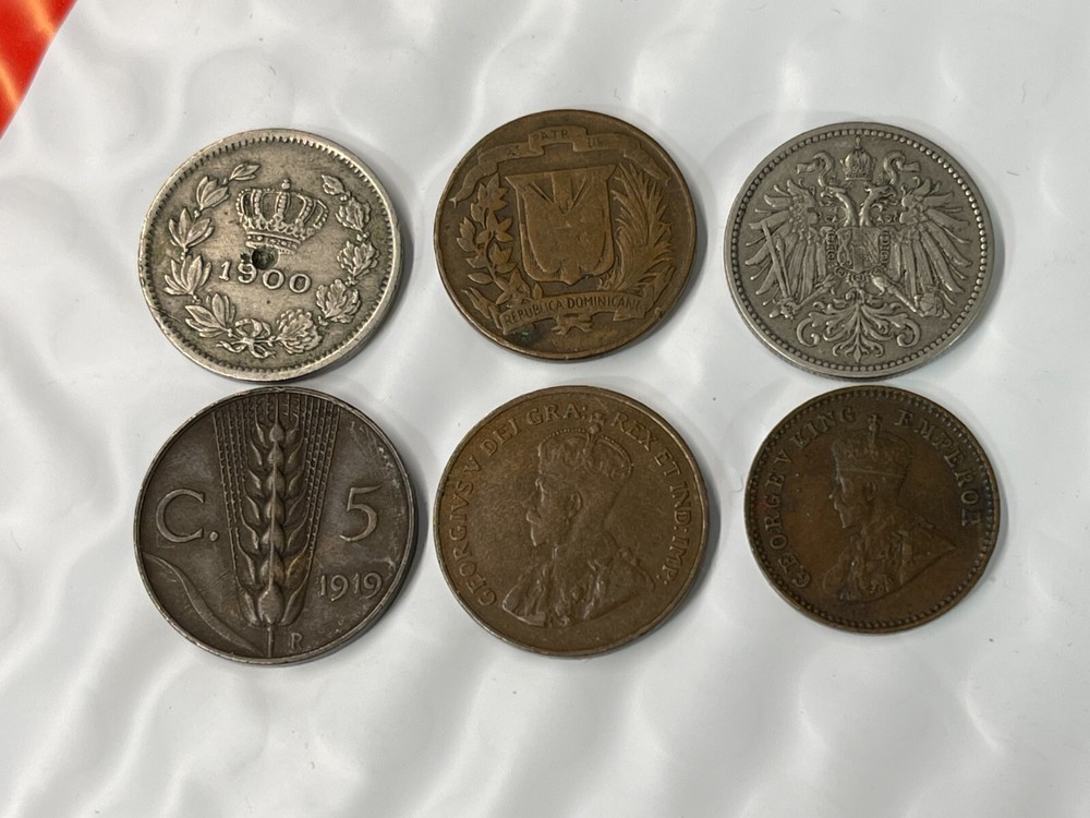 Assorted World Foreign 6 Coins lot