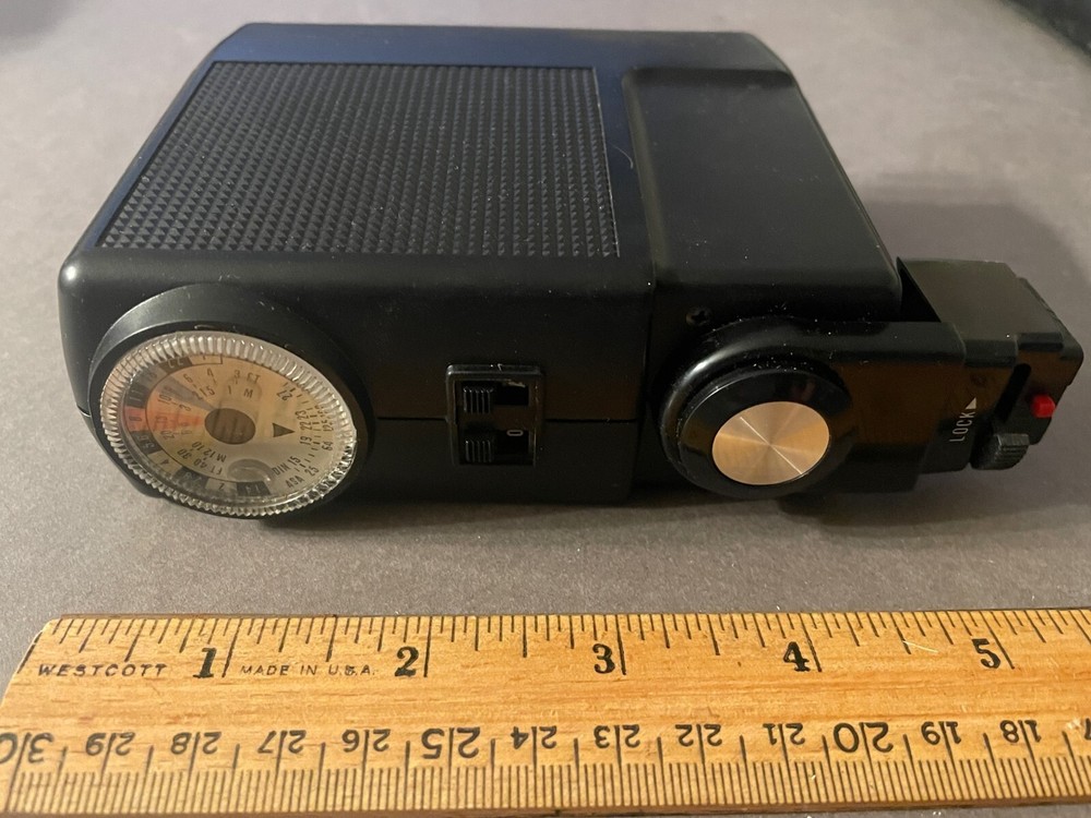 VINTAGE VIVITAR AUTO THYRISTOR 292 CAMERA FLASH UNTESTED