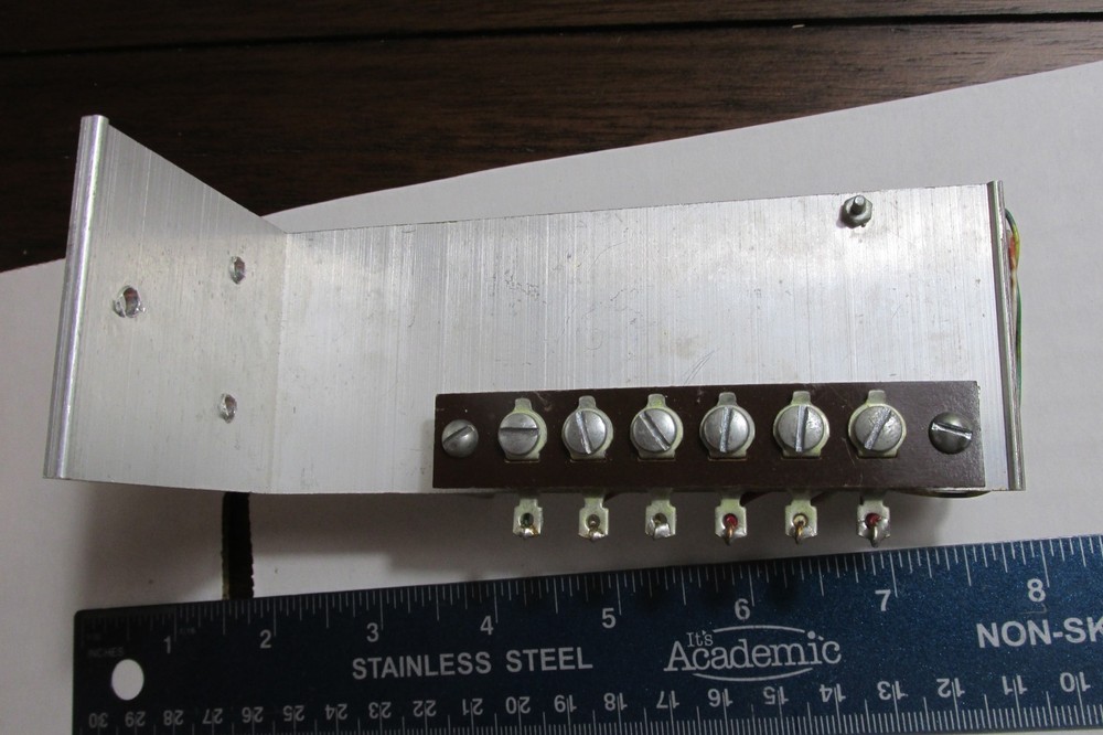 Layout Control System Mount Switch Machine