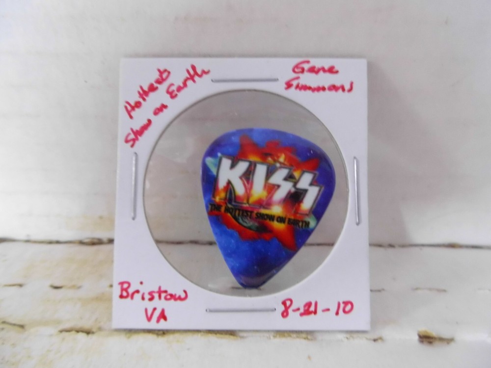 KISS "GENE SIMMONS" 8/21/10 GUITAR PICK~READ DESCRIPTION #12~7