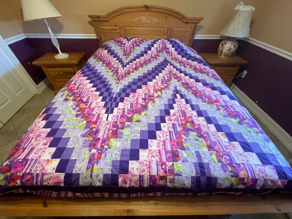 Queen Size Machine pieced Bargello patchwork quilt top #8-21 Made in USA
