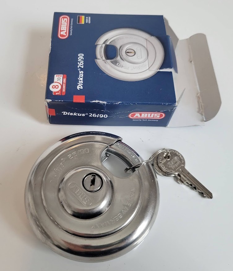 New ABUS Diskus 26/90 Security Padlock 3-5/8" Diameter