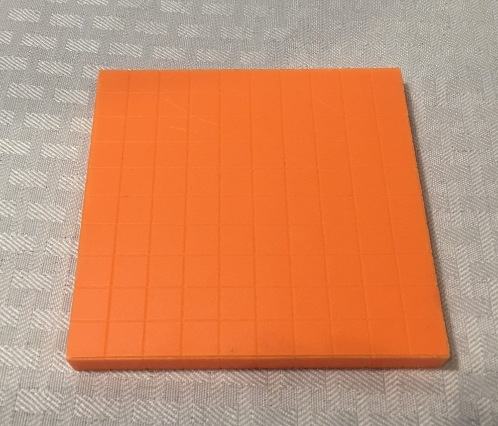 MATH MANIPULATIVES / BASE 10 COUNTING BLOCKS / 1 CUBE - 7 FLATS / ORANGE PLASTIC