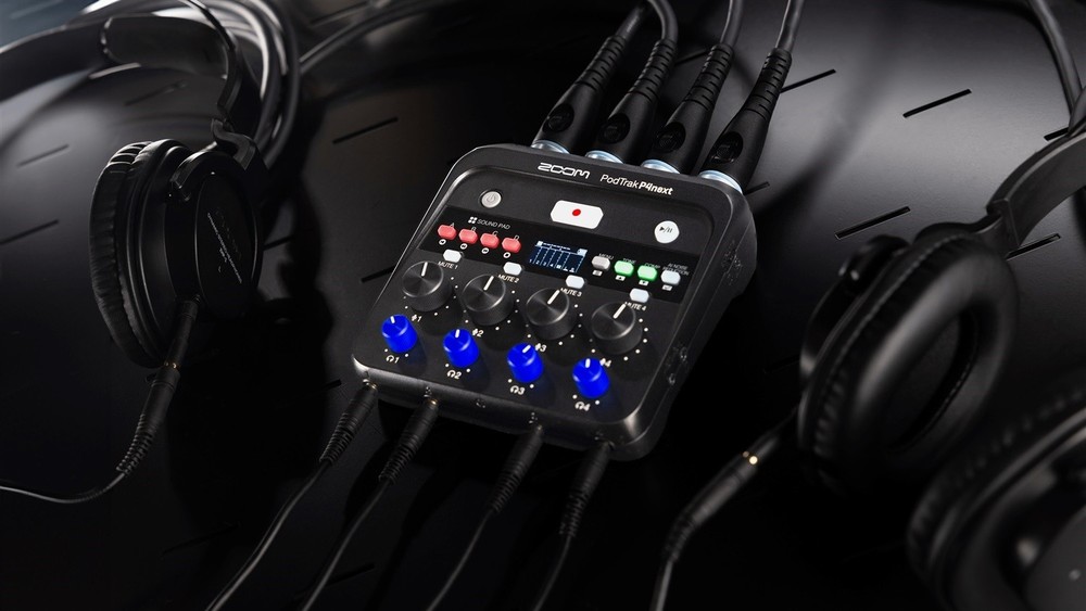 Zoom PodTrak P4next Podcast Recorder