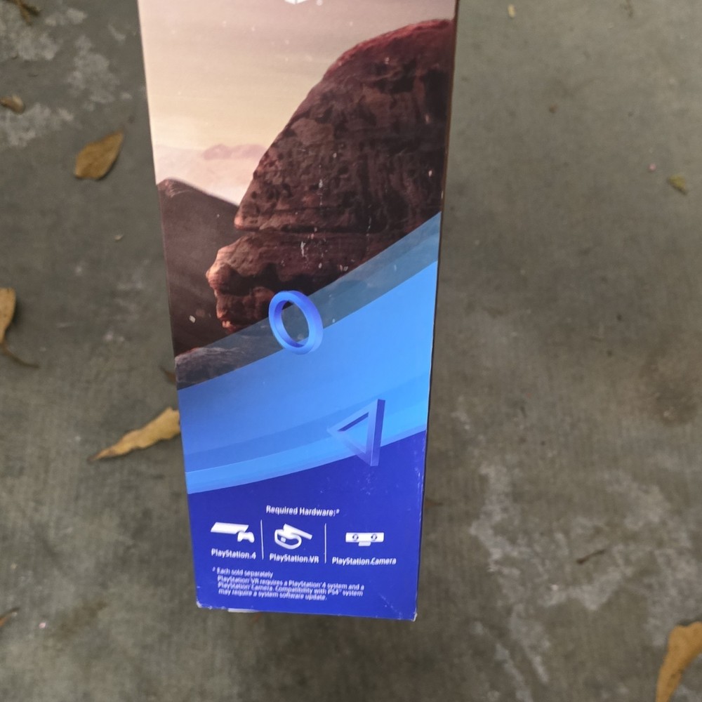 PlayStation VR Aim Controller Bundle with Farpoint Blu-ray Disc for PS4