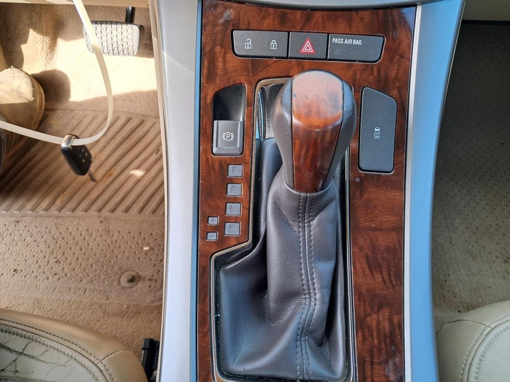 Fuse Box Engine Fits 11 LACROSSE 5000647