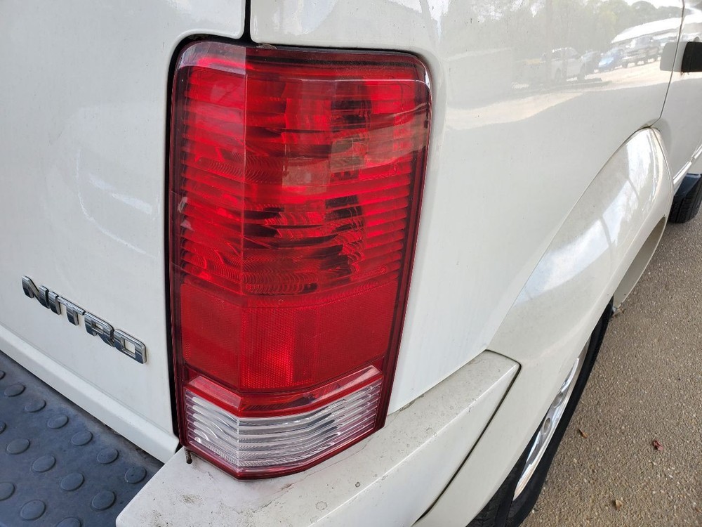 2009 Dodge Nitro OEM TIPM Totally Integrated Power Module 04692300AB