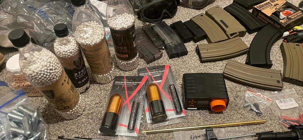 Massive airsoft lot