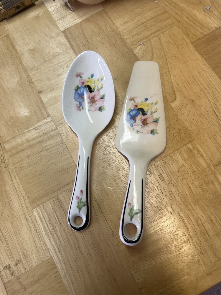 Vintage Cake server and Serving Spoon Set Porcelain