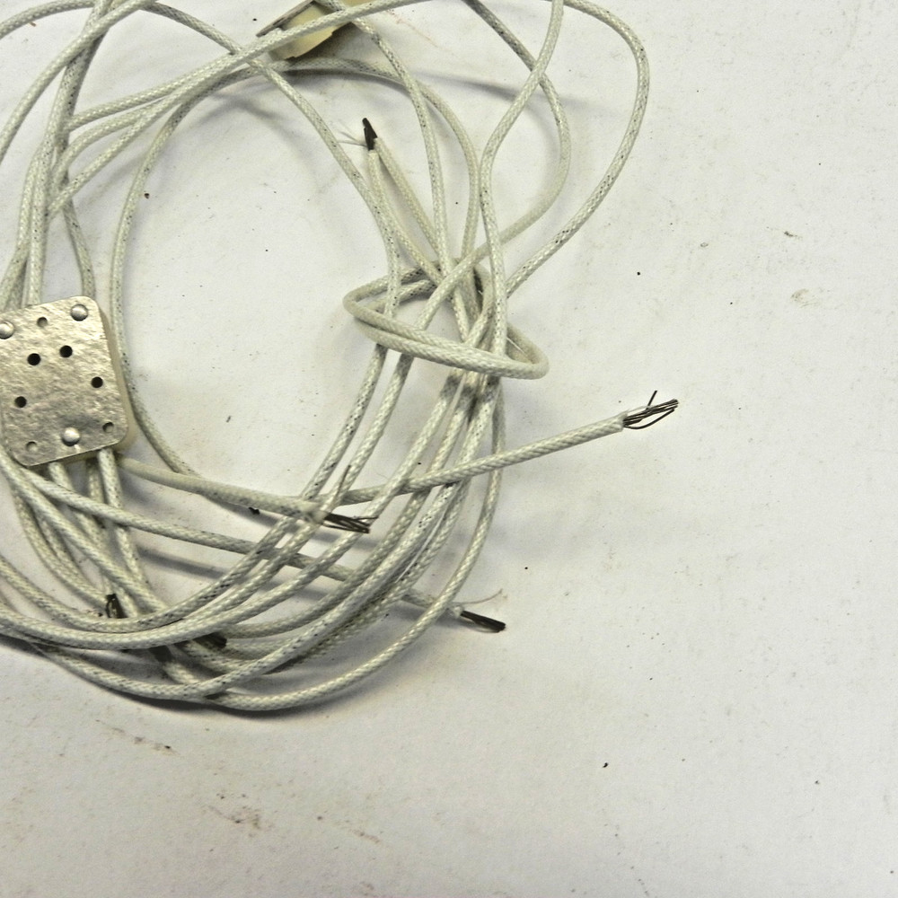 FIBER OPTIC LIGHT SOURCE LIGHT SOCKET PIG TAIL CABLE LIGHTING COMPONENTS NEW LOT