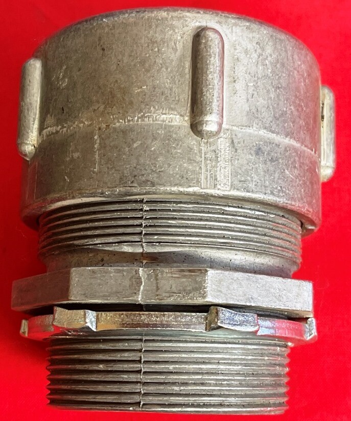 DUCT-O-WIRE CABLE CONNECTOR & BUSHING 2"