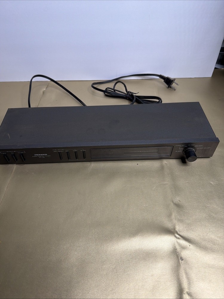 Pioneer Audio Digital Timer Model DT-32
