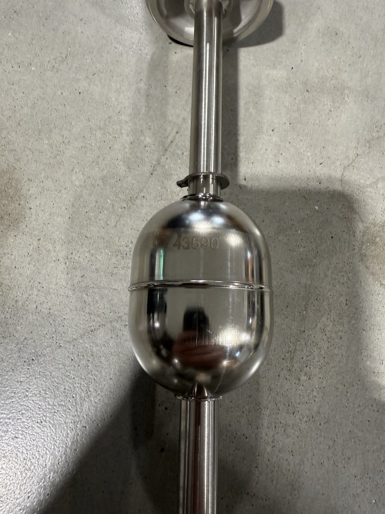 Flowline / Gems LV50-S001 / XT-800 FloatTek Explosion Proof Vertical Transmitter