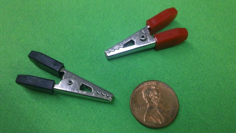 ALLIGATOR clips -- Red & Black -- Negative & Positive Voltmeter test leads clips