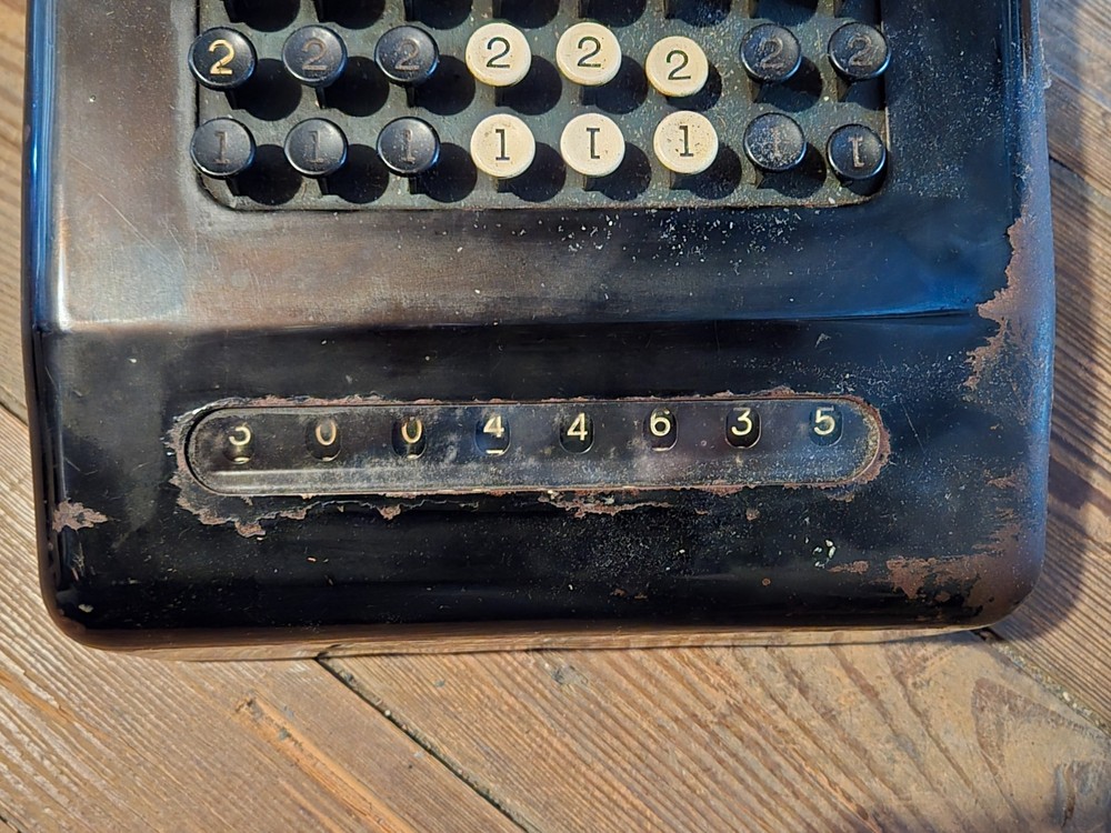 Antique Victor Adding Machine Hand Crank 1920s? - 8 Column - SN #88936