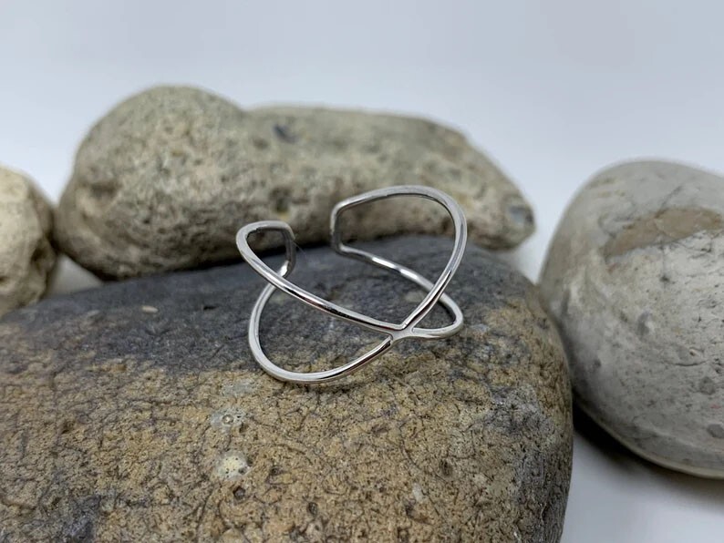 Solid 925 Sterling Silver Criss Cross Adjustable Wire Crossover Ring For Women