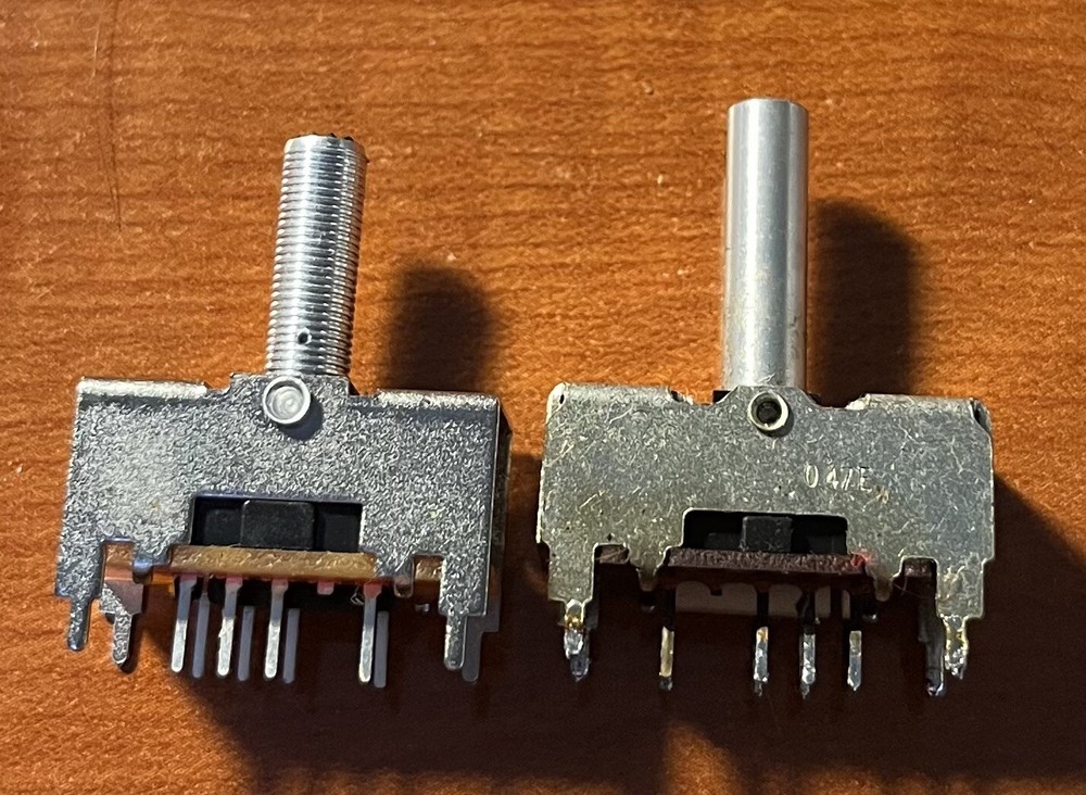 Cobra 2000GTL Front Panel Switch (Generic Replacement) 3 Position