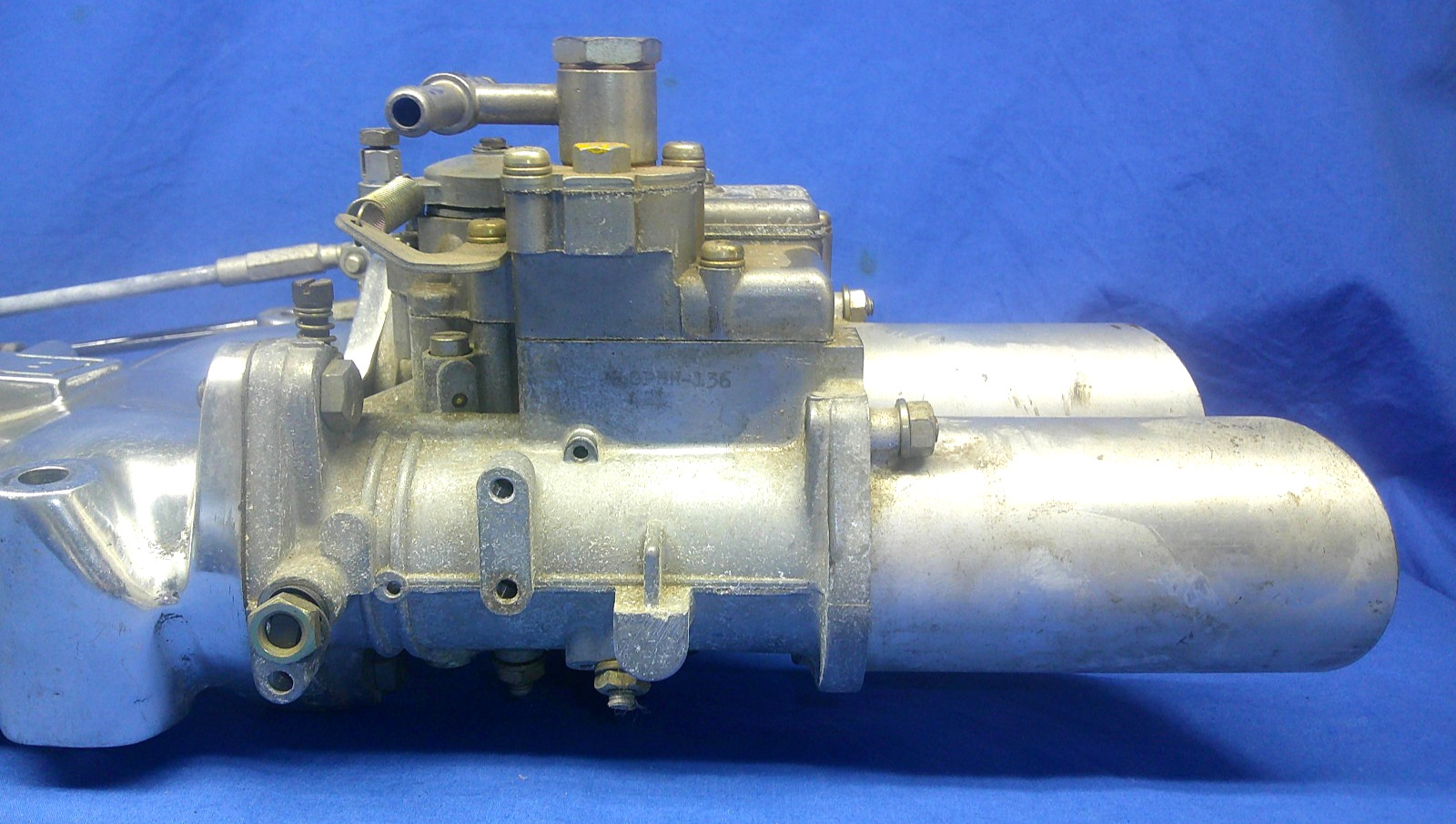 B&M Super Charger Low Profile Dual Carb Intake Hat w/ Mikuni 40PHH Carburetors