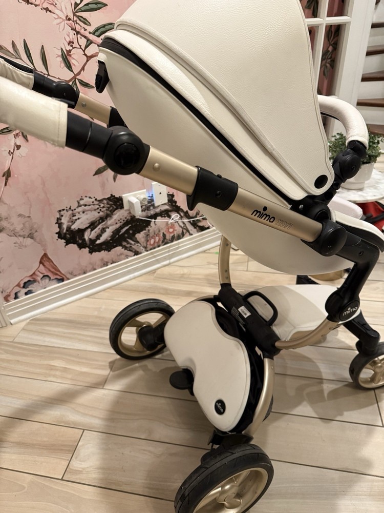 Mima Xari White & Gold Stroller & Bassinet SET