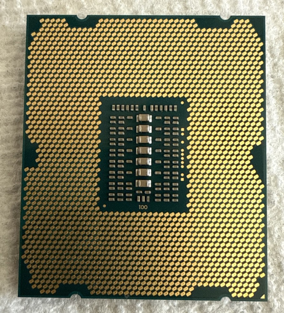 Intel Xeon E5-2640 V2 2.00GHz 8-Core 20MB LGA2011 Server CPU Processor SR19Z 95W