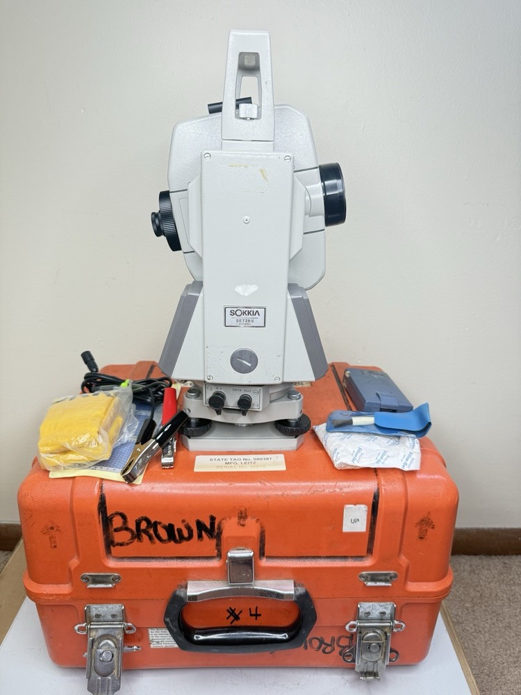Sokkia Set2B total station