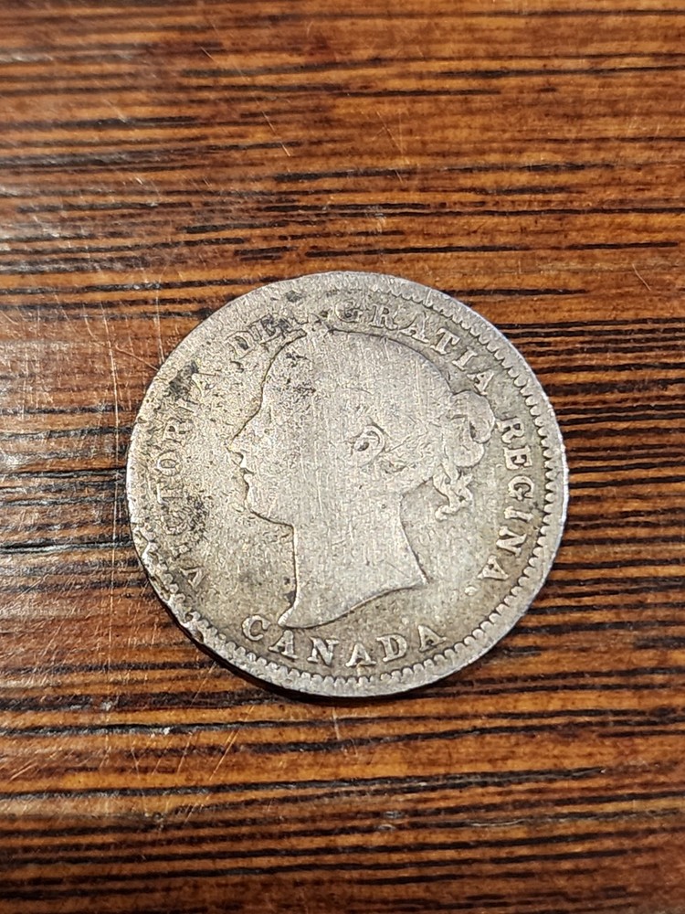 1900 Canada 10 Cents Silver Coin