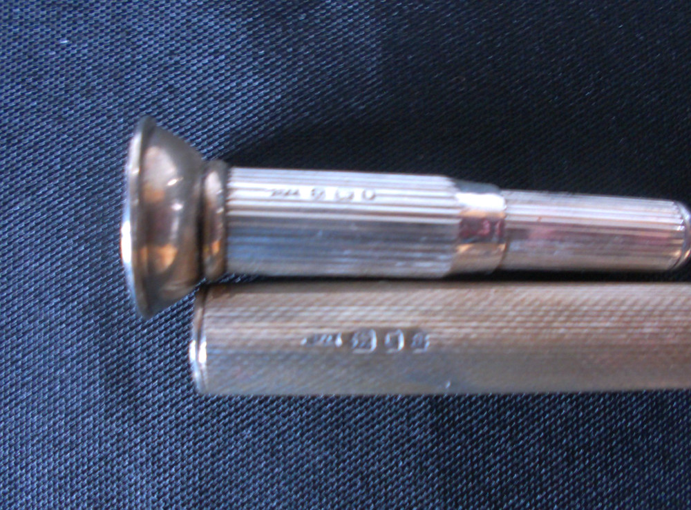 Solid Silver Engine Turned Cigar Piecer Hallmarked Date 1956/57 By S J Rose & So