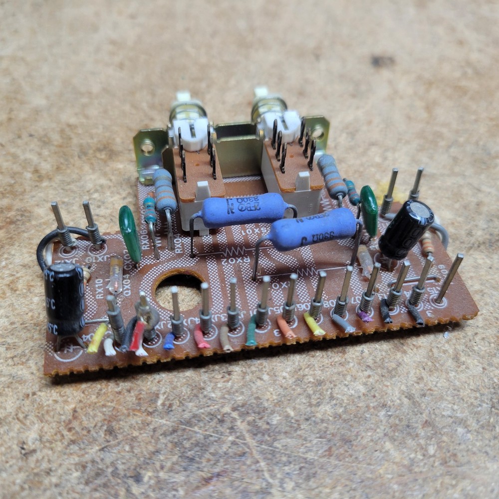 Marantz SR-2000 Speaker Selector board