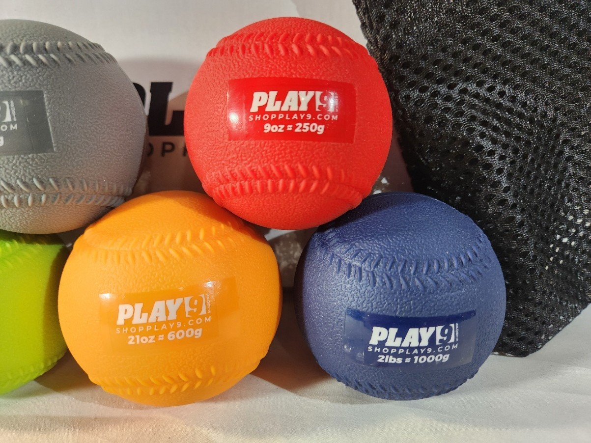 Play 9 Sports Plyo Weighted Training Baseballs- Set of 7 w/Bag- Never Used